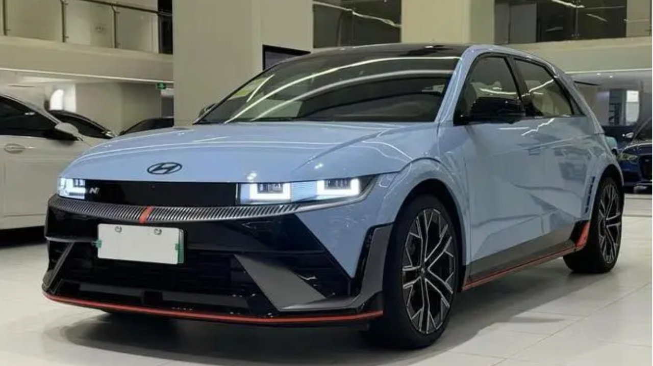 650马力3.4秒破百！38.8万起“小钢炮”SUV，比小米SU7更狠