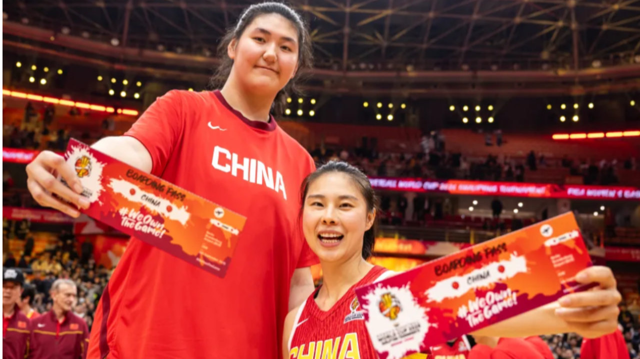 张子宇落选最佳阵容引热议！场均11分钟11+5 宫鲁鸣：独一无二的天才