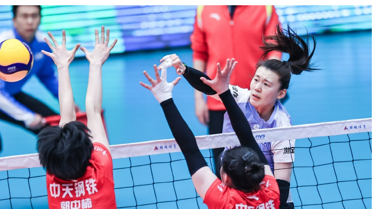 恭喜！中国女排25岁重炮复活：李盈莹冠军搭档轰14分力挫卫冕冠军