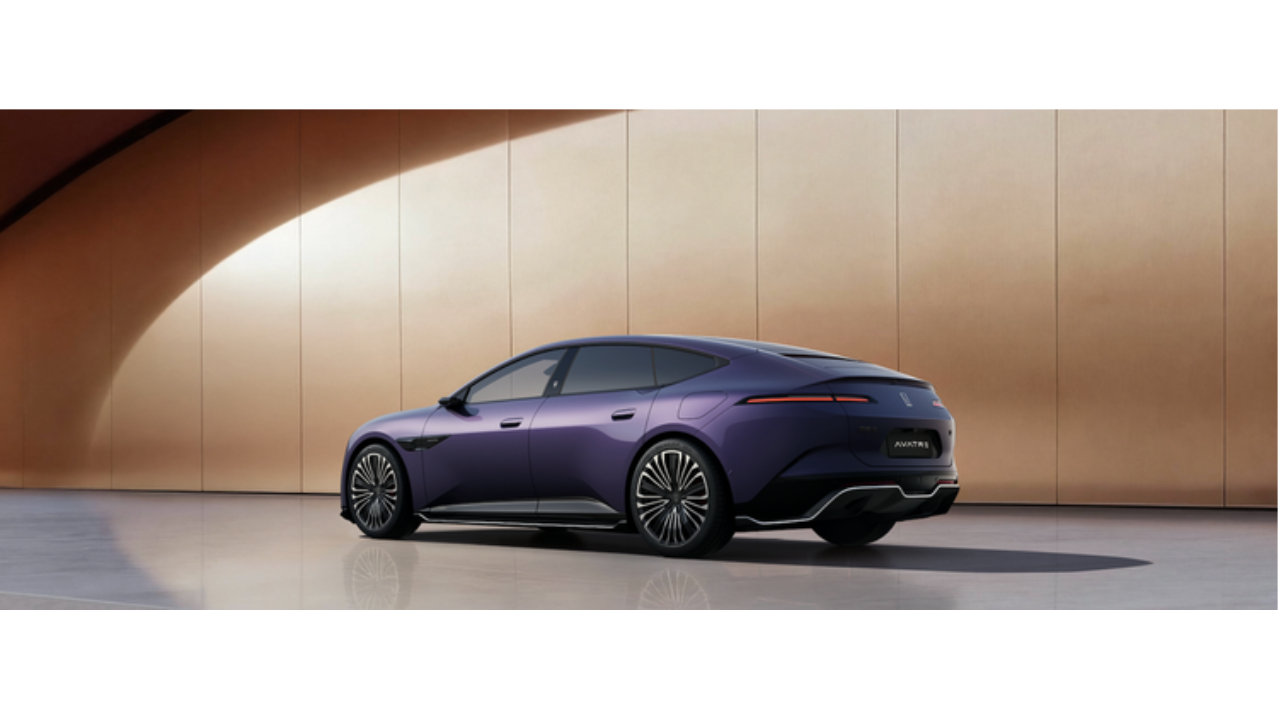 全系标配华为乾崑896线激光雷达，新阿维塔12预售29.99万起