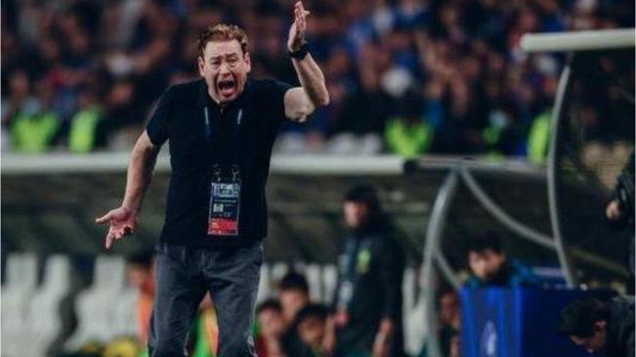 超6人万人现场见证1-0！雨中上海德比：申花踢出了激情，海港频添伤情