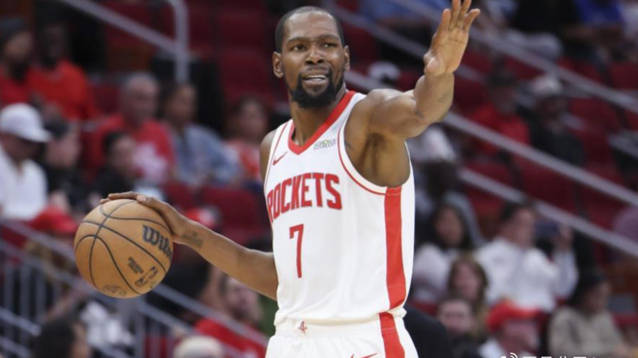 美媒评NBA现役10大小前锋，杜兰特领衔，詹姆斯第4，杨瀚森队友上榜