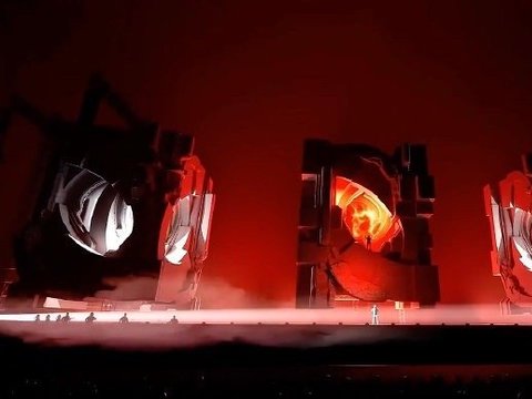 陈楚生荒芜之境舞台震撼，机械魔盒动态矩阵科技感十足