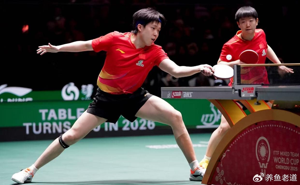 邓亚萍盛赞莎头组合，王曼昱拿捏张本美和，国乒8-1日本卫冕冠军