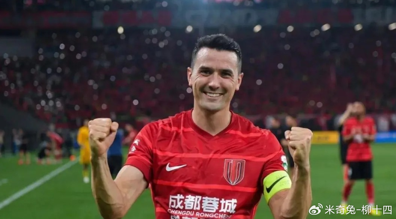 周定洋如果来上海海港，穆帅中场做加法有望中超四连冠