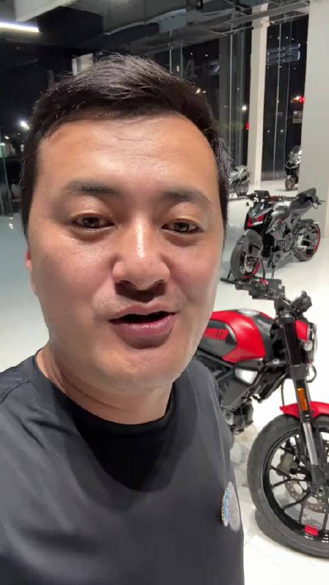 恭喜@抽刀断水 获得由善行团@钢子 先生送的杜卡迪，让更多的人喜欢上摩托车…