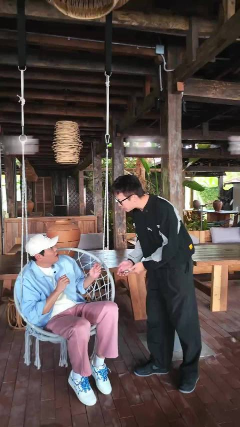 体育圈的大神们，爱体育的体友们，咱们来约个球！