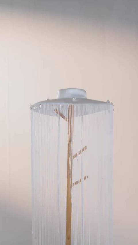 这一刻 张艺凡是坠入凡间的精灵，是永不熄灭的星光