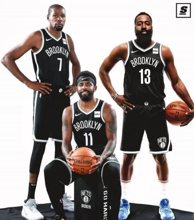 篮网三巨头首次合体,欧文时隔4年再回克城,顺便带俩内线回来? 篮网三巨头首次合体,欧文时隔4年再回克城,顺便带俩内线回来?