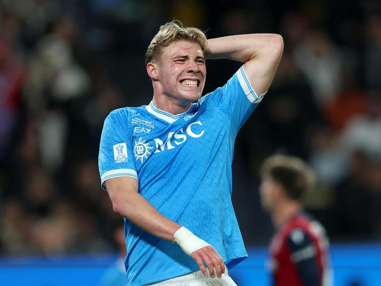 霍伊伦德意超杯夺冠暗讽曼联，红魔锋线更迭为何陷入循环？