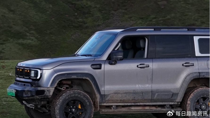 多重配置助力，北京越野BJ40增程打造舒适豪华越野体验