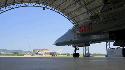 【直击演训场】海军航空兵歼击轰炸机跨昼夜实弹实射休闲区蓝鸢梦想 - Www.slyday.coM 【直击演训场】海军航空兵歼击轰炸机跨昼夜实弹实射休闲区蓝鸢梦想 - Www.slyday.coM