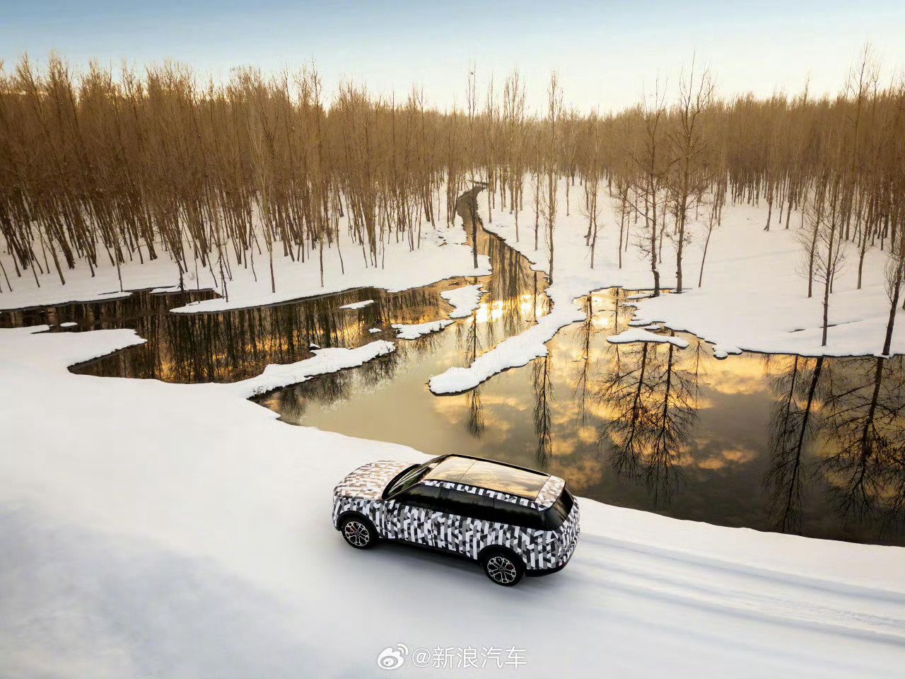 领克全新旗舰车型谍照曝光