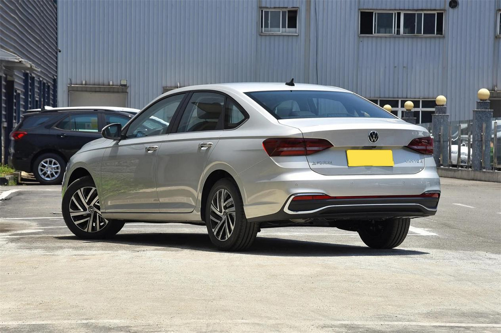 后悔了吗?同样的价格,朗逸、轩逸比这台国产车差了很多