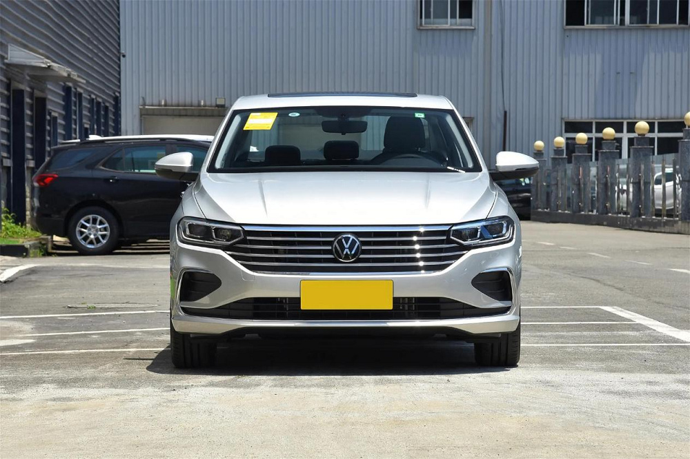 后悔了吗?同样的价格,朗逸、轩逸比这台国产车差了很多