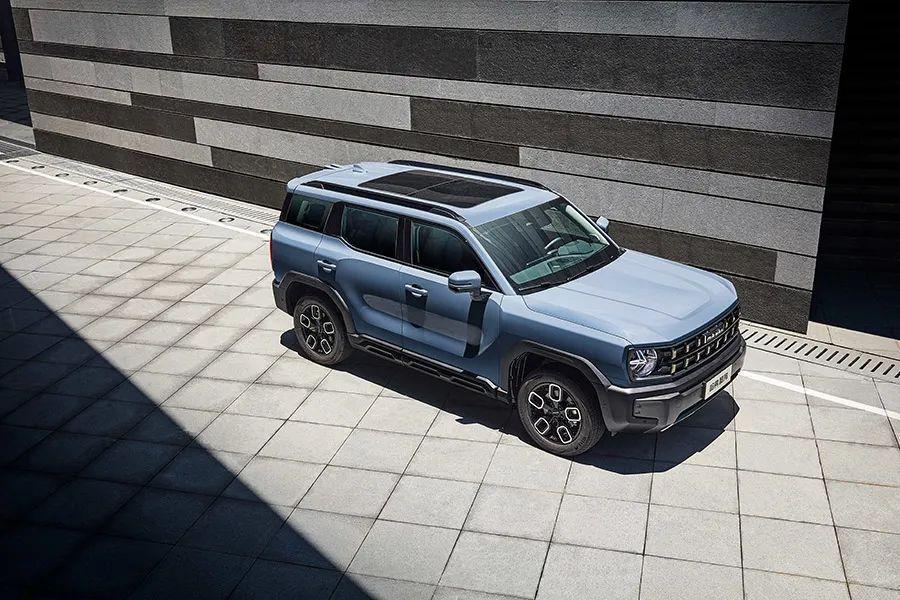 顶配不到15万的哈弗酷狗,居然让我想起了悍马?休闲区蓝鸢梦想 - Www.slyday.coM 顶配不到15万的哈弗酷狗,居然让我想起了悍马?休闲区蓝鸢梦想 - Www.slyday.coM