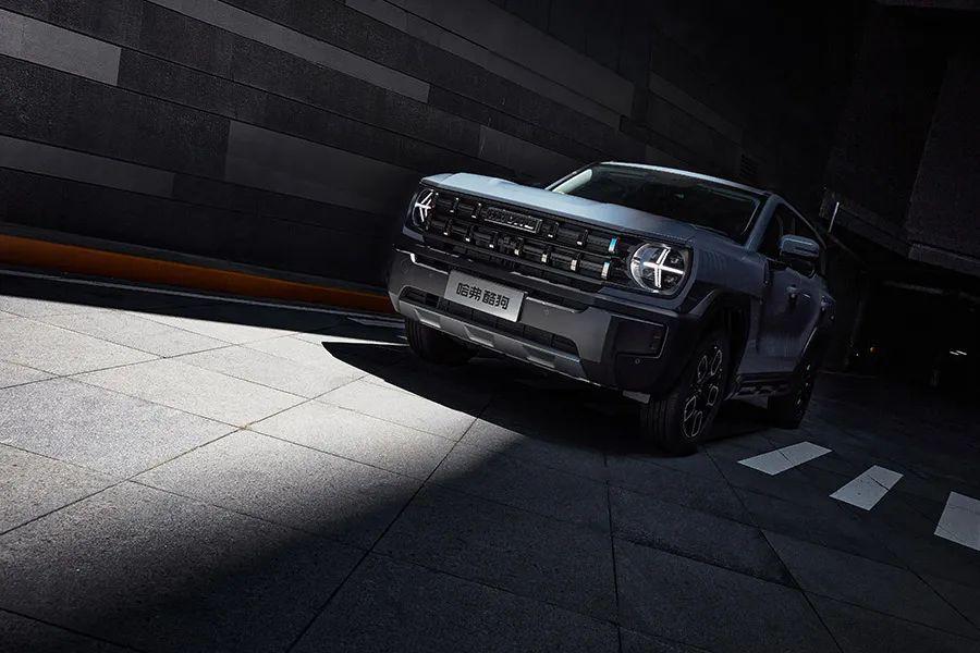 顶配不到15万的哈弗酷狗,居然让我想起了悍马?休闲区蓝鸢梦想 - Www.slyday.coM 顶配不到15万的哈弗酷狗,居然让我想起了悍马?休闲区蓝鸢梦想 - Www.slyday.coM