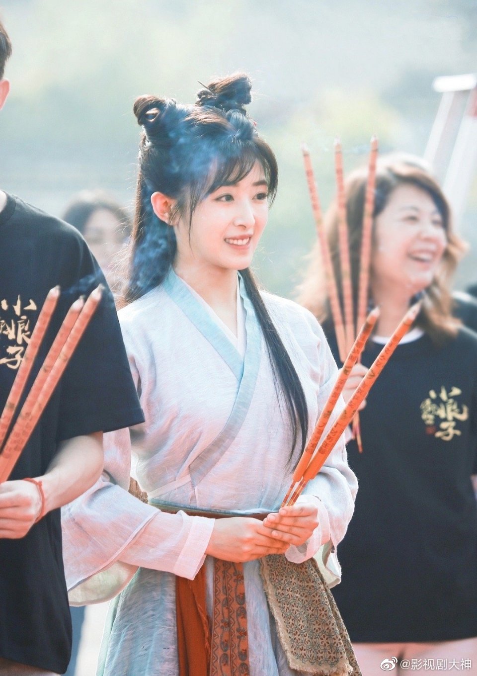 张含韵主演新剧《屠户家的小娘子》今日开机
