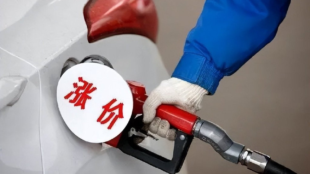 油价上调、限行恢复、部分地区补贴延续，新能源车的春天回来了？