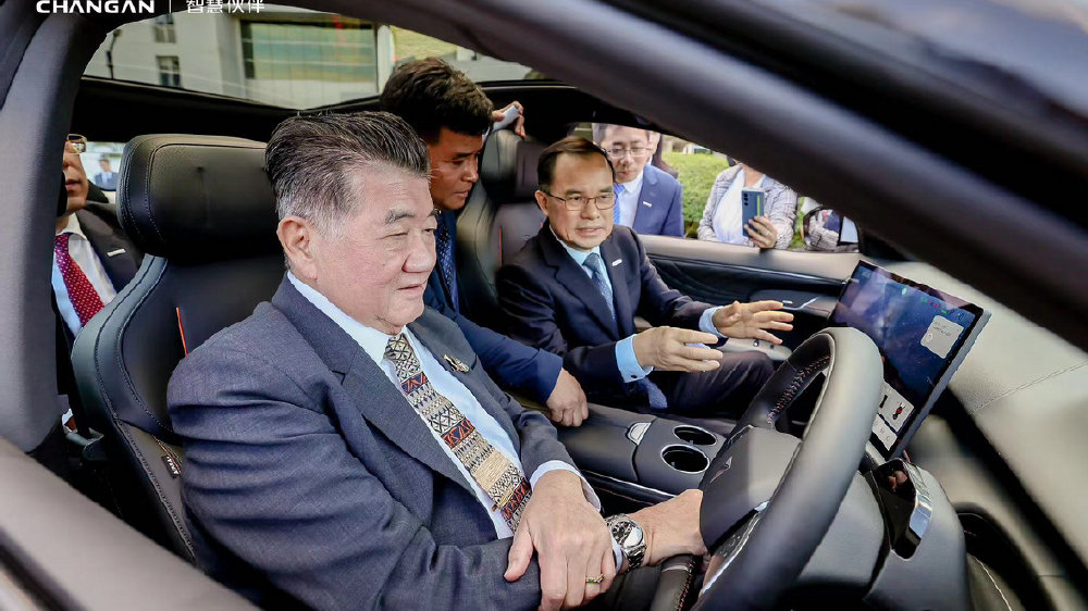 长安汽车跃迁“中国汽车出海4.0时代” 与全球伙伴携手前行