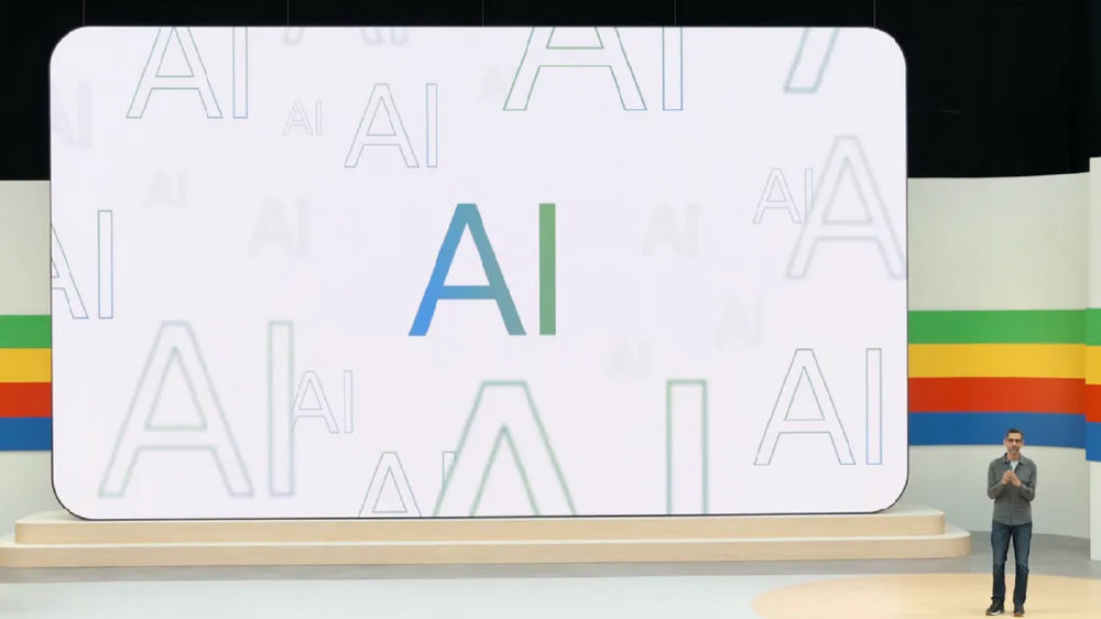 焦虑的谷歌，软硬件一起上 跟OpenAI拼了|谷歌|Google|AI_新浪新闻