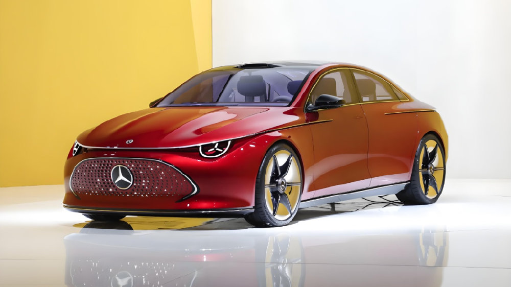 老学霸交作业，奔驰CLA“入门即豪华”有戏吗？