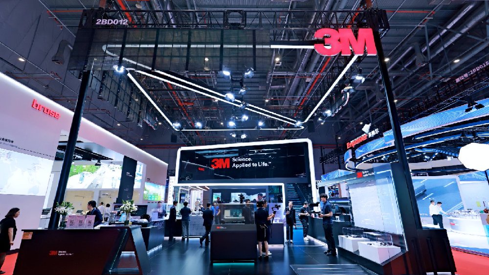 3M首次亮相2025上海车展，以创新科技助力构建未来出行新生态