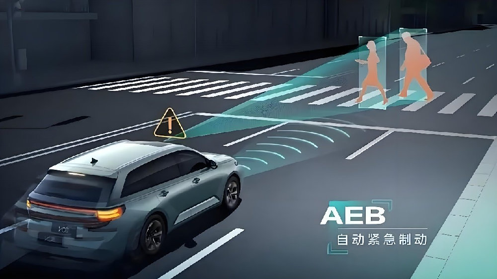 国家出手了！主动防撞AEB上车率不足60%，8万以下2.6%，真糟心