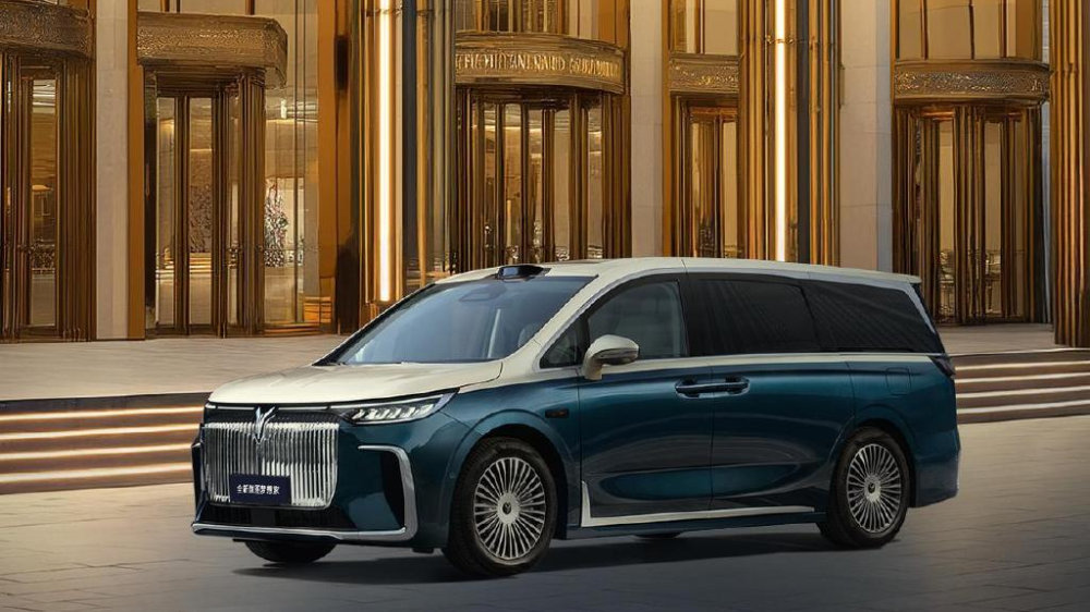 岚图梦想家周销登顶，新能源MPV能否“绞杀”燃油车？