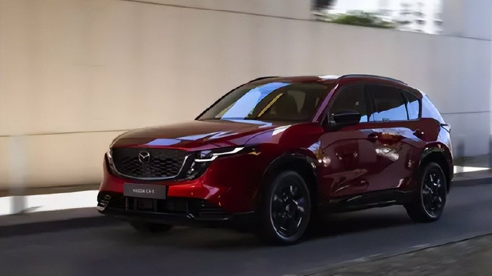 顶配或超30万！全新CX-5亮相，车长4690mm，内饰看齐新势力