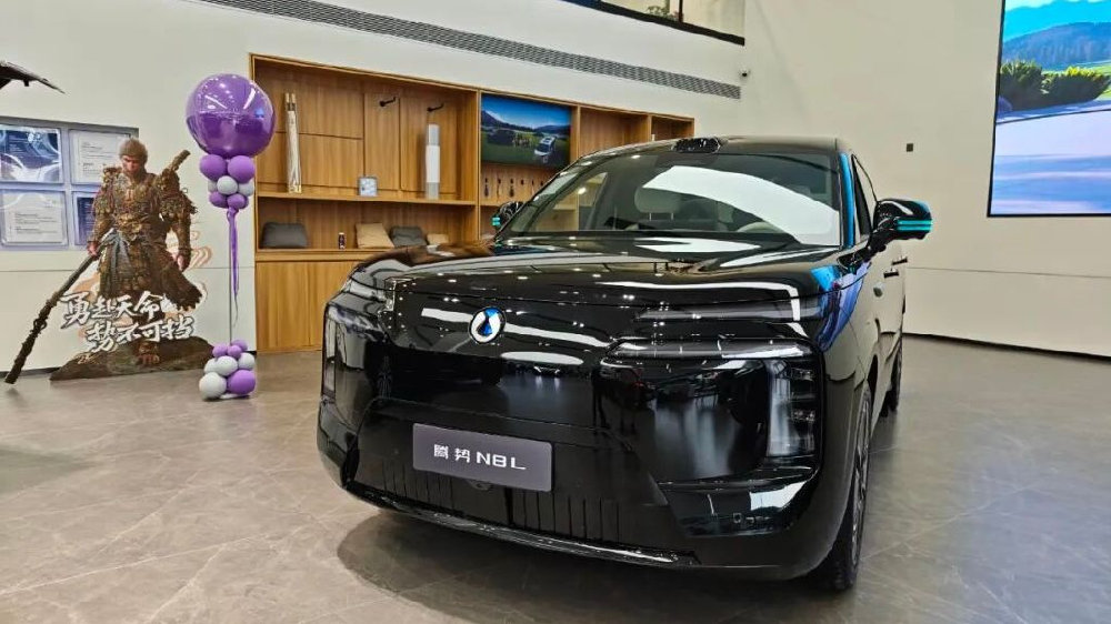 比亚迪腾势也学会了精湛刀法