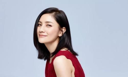 胡可回应住4000万豪宅,老公沙溢忙着赚钱,摆脱一家7口挤在一起