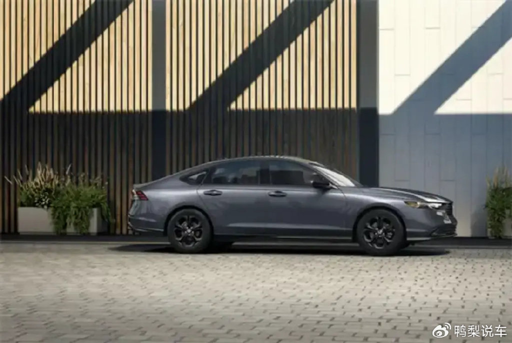 2025款本田雅阁曝光,外观大变,搭高阶智驾系统,你还会买吗?-2022年的本田雅阁