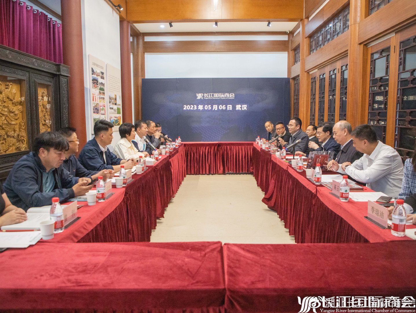 全国政协委员、青海省工商联主席李青一行调研长江国际商会