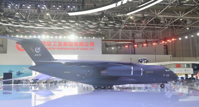 珠海航展休闲区蓝鸢梦想 - Www.slyday.coM 珠海航展休闲区蓝鸢梦想 - Www.slyday.coM