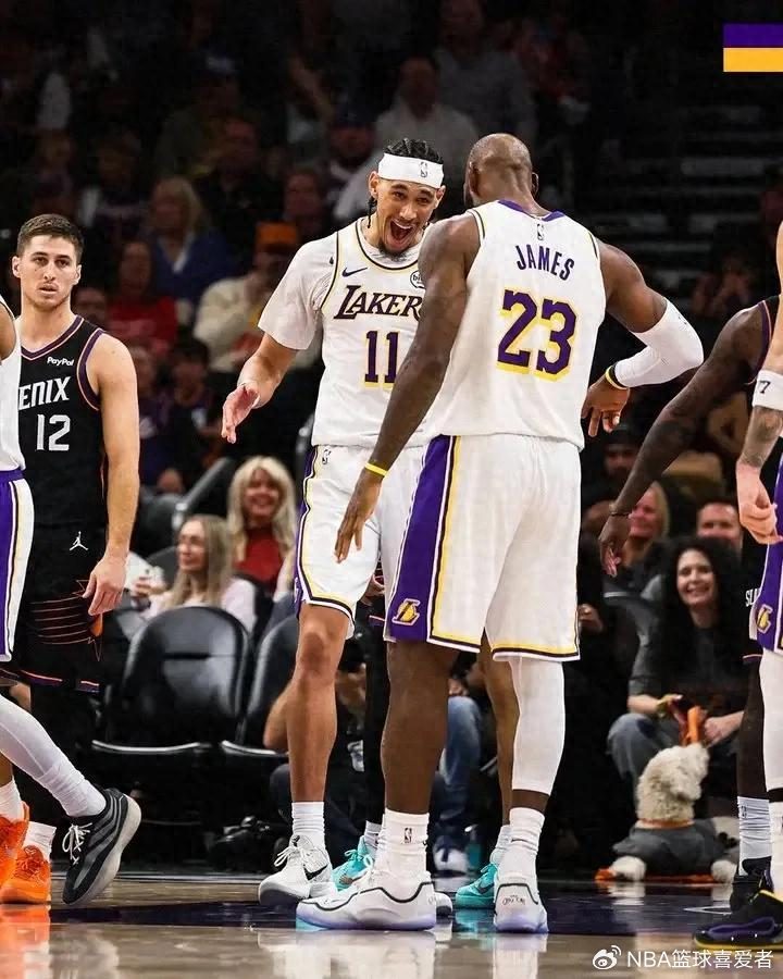 场均15+9！状元郎梦回巅峰，谁说詹姆斯是吸血鬼？他又创造了奇迹