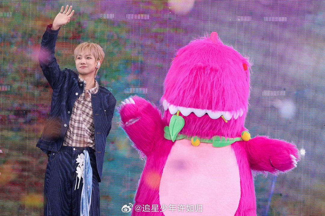 汪苏泷漂泊一月直言想家