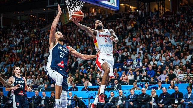 从CBA到欧洲杯 腾讯体育如何重塑中国球迷的观赛体验