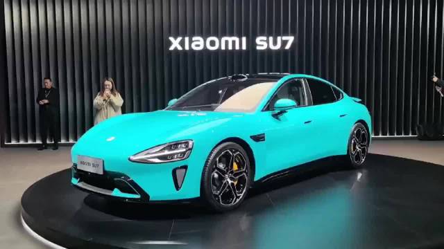 都市车界|小米汽车SU 7实车亮相 色彩、造型均惊艳