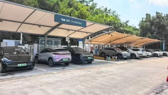 国庆PHEV纯电出行550公里，续航打5折充电4次，下次再也不试了！