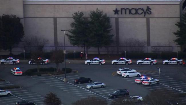 美国“黑五”发生枪击案,10岁儿童被子弹击伤,已有1人被拘留休闲区蓝鸢梦想 - Www.slyday.coM 美国“黑五”发生枪击案,10岁儿童被子弹击伤,已有1人被拘留休闲区蓝鸢梦想 - Www.slyday.coM