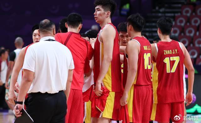 中国男篮21人集训大名单出炉！广东男篮三人入选，本土得分王再次无缘