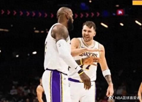 41岁场均24+8+6登顶历史第一，勒布朗·詹姆斯如何重新定义NBA老将的标准？