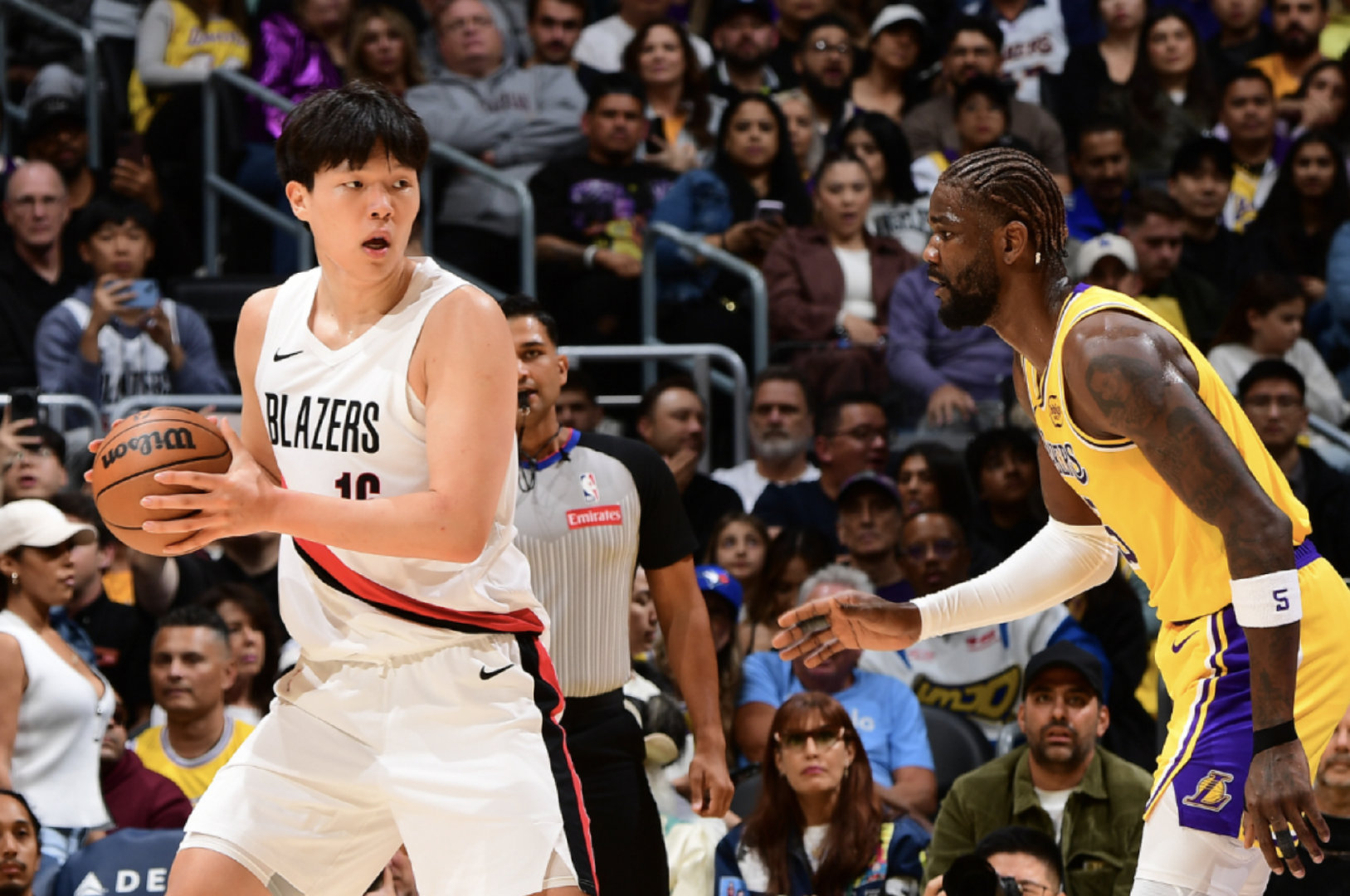 杨瀚森创双里程碑！登场8分钟超孙悦，生涯得分超老孙至中国第7