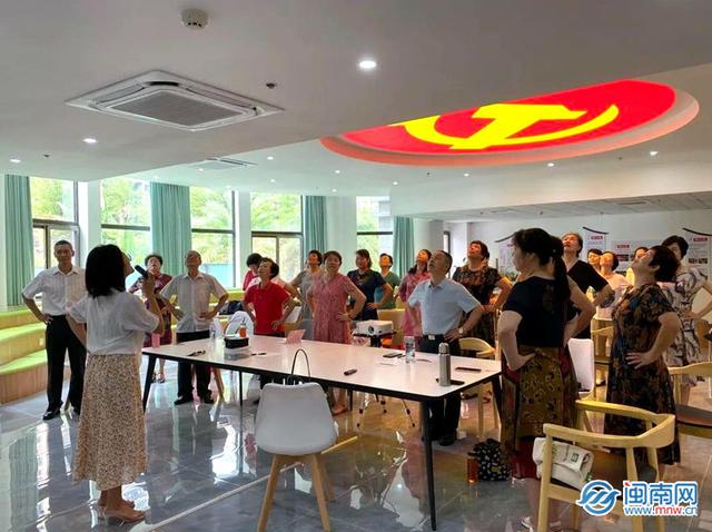 漳州市老年大学龙文区锦绣、福隆社区教学点正式开班