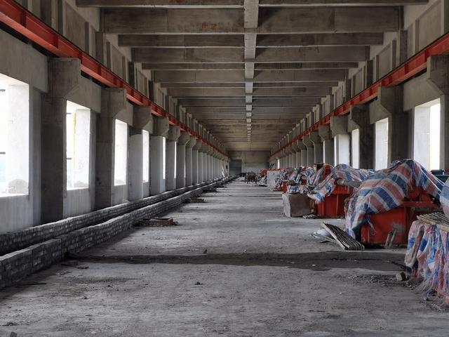 湖北洪湖：“长江干堤第一闸”完成主体施工