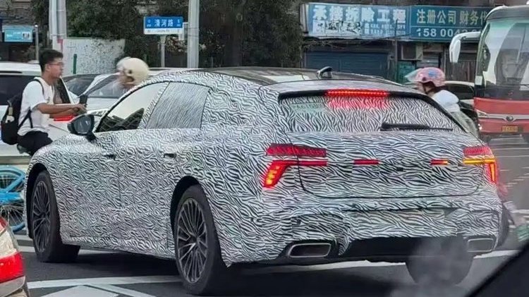 海外A6同款车尾？疑似上汽奥迪A7L旅行版谍照曝光