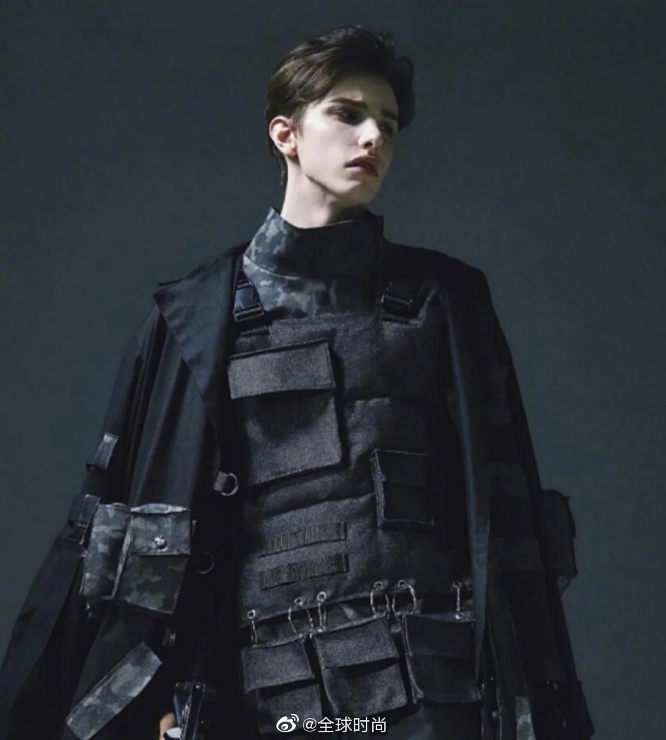 ericwarner壁纸,ericwarner 男朋友长成这样,吵架就是我的错 美国韩籍男模eric warner