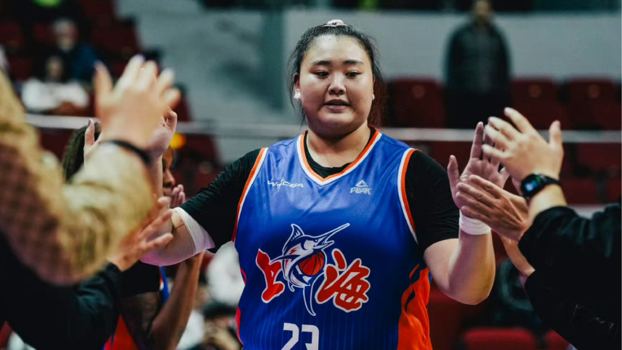 场均23分钟轰16+5！2.01米女鲨鱼终遇伯乐 减重20斤可剑指女篮一队？