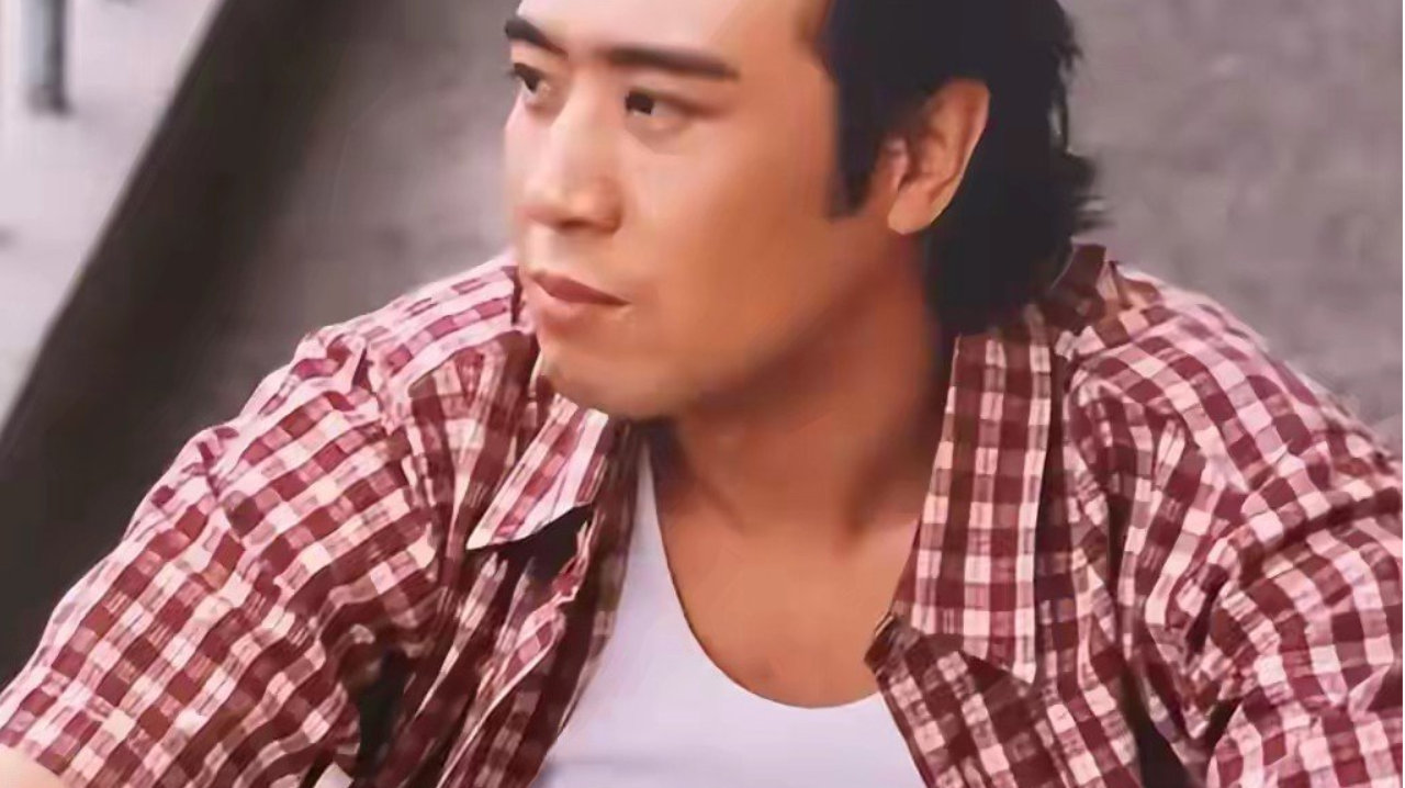 不到72小时，《人民日报》4次点名于和伟，张艺谋的话有人信了